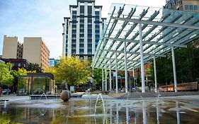 The Paramount Hotel Portland